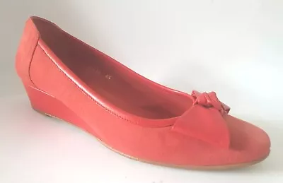 Mary G Ultimate Collection Red Suede Low Wedge Shoes UK 4.5 (Made In Spain) • £9.99