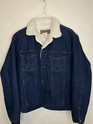 Vintage WRANGLER Wrangle Sherpa Fleece Lined Denim Jacket Size Large • $39.99