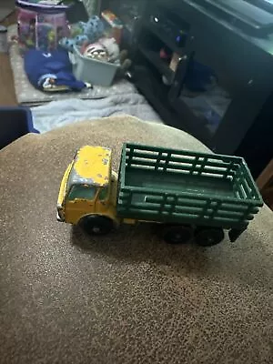 Vintage 1968-1969 Matchbox Lesney #4 Stake Truck Yellow & Green As-Is For Repair • $5