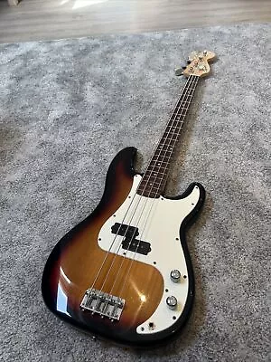 Squier Precision P Bass • £250