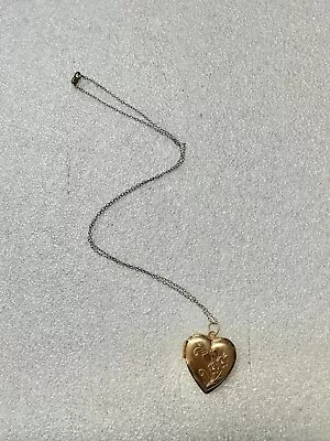 VTG 14k GF Heart Photo Locket Pendant 18” Necklace & 1” Heart  • $15