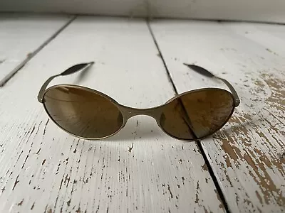 Vintage Oakley E Wire Iridium Gold/Gold Sunglasses • £250