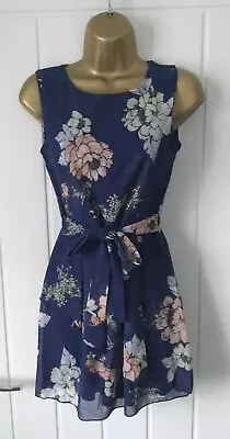 Wal G Gorgeous Navy Floral Dress UK S/M NEW • £9.99