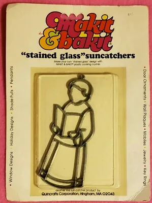 Vintage Makit Bakit Choir Singer Holiday Suncatcher Ornament Frame Only  • $4.25