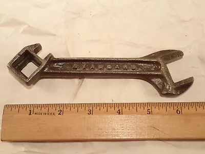 Old Vintage STANDARD No. NI9 Farm Ranch Equipment Implement Iron Wrench • $13.50