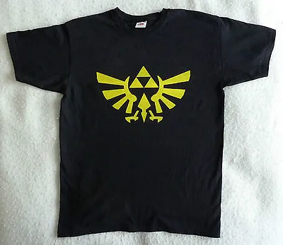 Zelda Triforce T-Shirt • £14