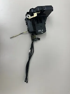 🔥03-09 Mercedes W211 E350 E55 AMG Door Lock Actuator FRONT LEFT Side OEM • $41.24