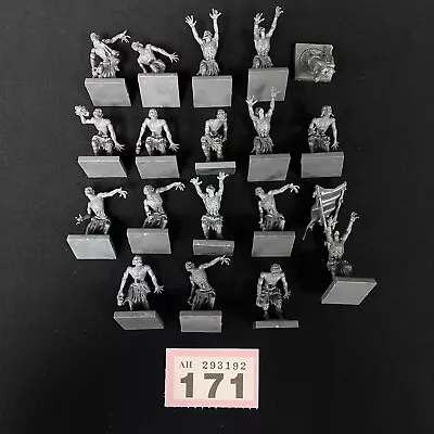 Mantic Games Undead Zombies X 18 Plague Zombies Death Guard Poxwalkers 40k • $24.83