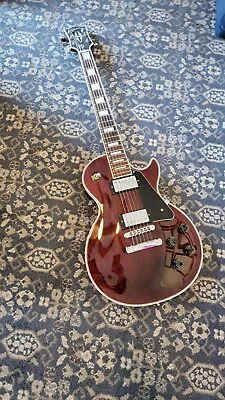 2012 Gibson Les Paul Classic Custom Wine Red With Chrome Hardware. • $3000