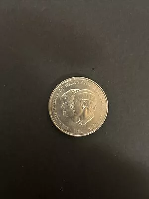 Vintage 1980s Charles & Diana Royal Wedding Commemorative Crown Coin. • £4