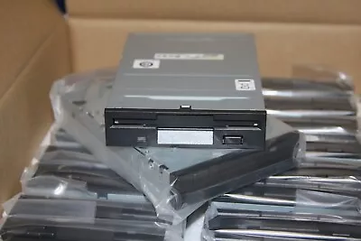 $79.99 • Buy * * NEW * * TEAC FD235HF 193077C829 Internal 1.44MB 3.5  Inch Floppy Disk Drive