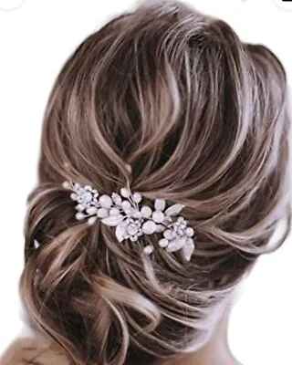 Bridal/Wedding Crystal & Pearl Hair Vine • £7.99