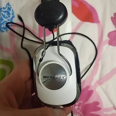 Merkury Innovations M-HR110 Retro Headphones White • $6.55