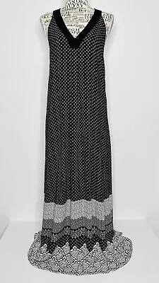 Witchery Size 8 Women's Dress Black White Geometric Racerback Sleeveless Maxi • $4.99