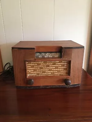 Vintage  Majestic 5A430 Radio • $70