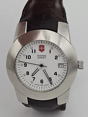 SWISS ARMY Vintage Men's Watch White Dial Runs Great 38mm • $9.50