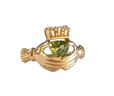 Vintage Claddagh Ring  14k Gold Peridot Heart 2.74 Gr Size 6.5  • $165.99