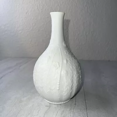 Kaiser W.germany White  Matte Bisque Porcelain Rasied Flower Bisque Vase 623 • $32.08