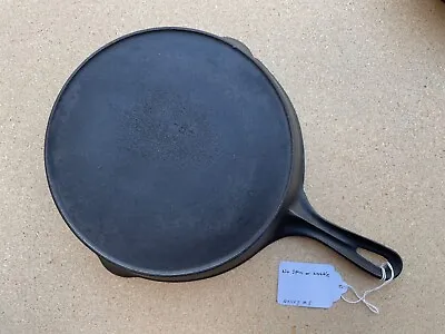 Unmarked Vollrath No. 8 Cast Iron Skillet W/ Heat Ring • $19.99