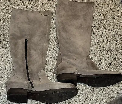 Vera Wang Lavender  Knee Boots 6.5m Suede With Smooth Black Leather Lining Italy • $45