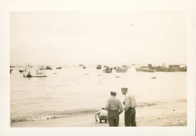 6/1945 WWII USS SHANGRI-LA San Pedro Bay Leyte Photo #7 LC Off Rec Center Beach • $3.99