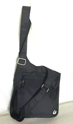 GRAVIS Unisex Black Polyester Messenger/Cross Body/Shoulder Bag / Handbag • $49
