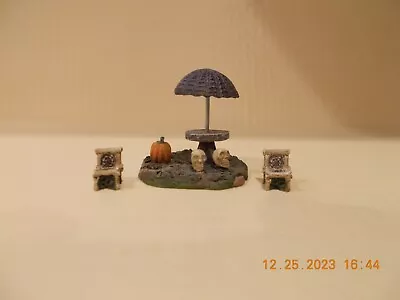 Hawthorne Village Munsters- Cafe Table And Chairs - Set Of 3 - 2005 • $20