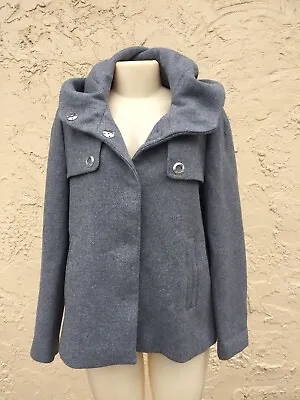 ZARA Woman Grey Hooded COAT 50 % WOOL Snap Button Long Sleeve Size XL • $38.34