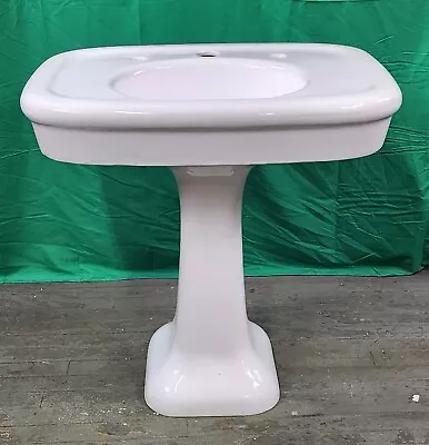 Pedestal Sink Cast Iron Round Rim Top Vintage Bathroom Professionally Refinished • $975