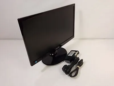 Samsung S22C300H 22 Inch VGA HDMI 1920 X 1080 Widescreen Monitor With Stand • £54.98