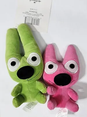 $15.99 • Buy 2004 Hallmark Hoops And YoYo Plush Green Rabbit / Pink Cat Characters 6” NEW Vtg