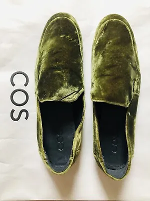 COS Flat Shoes Green Velvet UK8 EU41 New Unboxed • £69.99