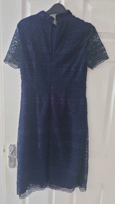 £20 • Buy Laura Ashley UK Size 10 Navy Floral Lace Overlay Sleeveless Shift Dress