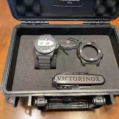 NEW - RARE VICTORINOX I.N.O.X. Carbon Mechanical Automatic Watch 241866.1 Black • $510