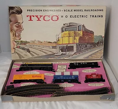 Tyco Electric Train Set T-6402B: 1698 WEST COAST EXPRESS HO Scale Mantua VTG • $150