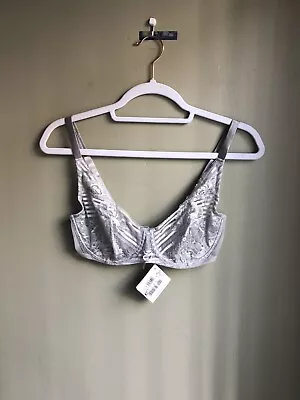 NWT! La Perla Intimates Bra Size: 36C • $75