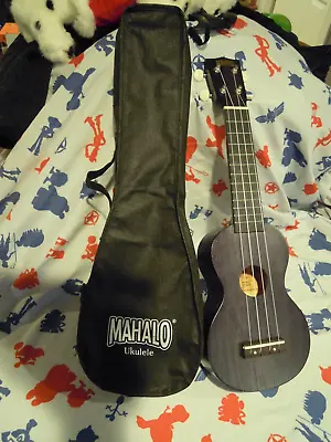 Mahalo Ukulele Instrument And Soft Zipper Case Both Black • $17.50