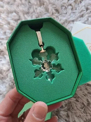 £40 • Buy Swarovski Snowflake Star Christmas Decoration With Gold Ribbon