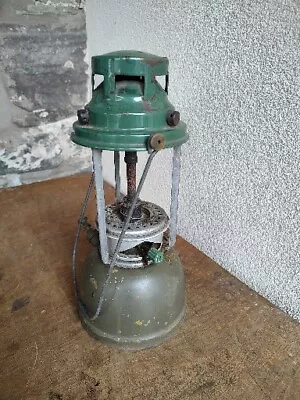 Bialaddin Lamp Military Model No: 305 W.O. Cat No: J.A. 5557 - 1955 - Untested • £60