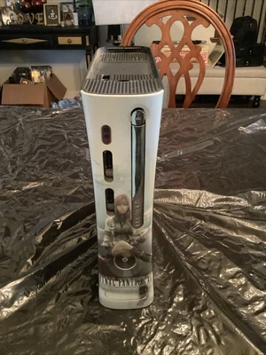 $25 • Buy Black Elite Microsoft Xbox 360 Console Only Working But Disc Tray Won’t Open