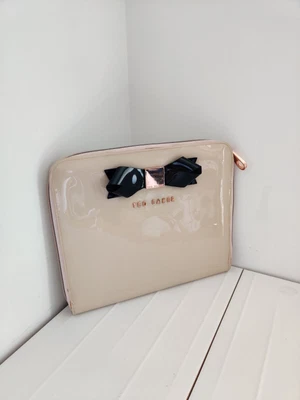 £8.49 • Buy Ted Baker Bow Detail  Patent Ipad Mini Case 