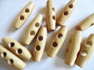 £3.40 • Buy 10 X 35mm Natural Wood Duffle/toggle Buttons. Knitwear Aran Craft MULTI-BUY