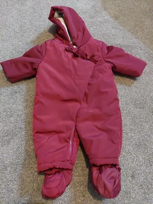 £0.99 • Buy M&S Baby Snowsuit Age 0-3months, Purple With Feet Muffs. Perfect Condition 