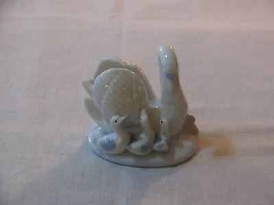 Vtg K's Collection Ceramic Swan Mother And Cygnets Figurine Rr • $14.95