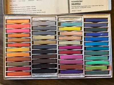 Vintage Weber Costello Alphacolor 48 Square PASTELS In Original Box • $22