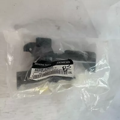 2019 2020 2021 Genesis G70 Front Right Bracket Retainer 86556-G9000 New OEM • $66.50