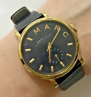MARC JACOBS Round Wristwatch Womens Black & Gold - USED PLEASE SEE DESCRIPTION • £18