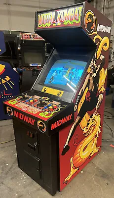 MORTAL KOMBAT ARCADE MACHINE By MIDWAY 1992 (Excellent Condition) • $4259