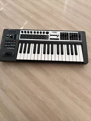Roland EDIROL PCR-300 Black MIDI Synthesizer Keyboard Used • $49