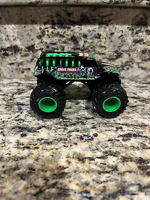 Spin Master Monster Jam Grave Digger Ride Along Truck Black Undercarriage New • $34.95